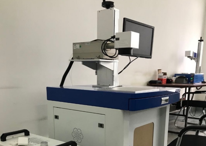 激光打標機價格表詳解:光纖、紫外與CO2類型對比